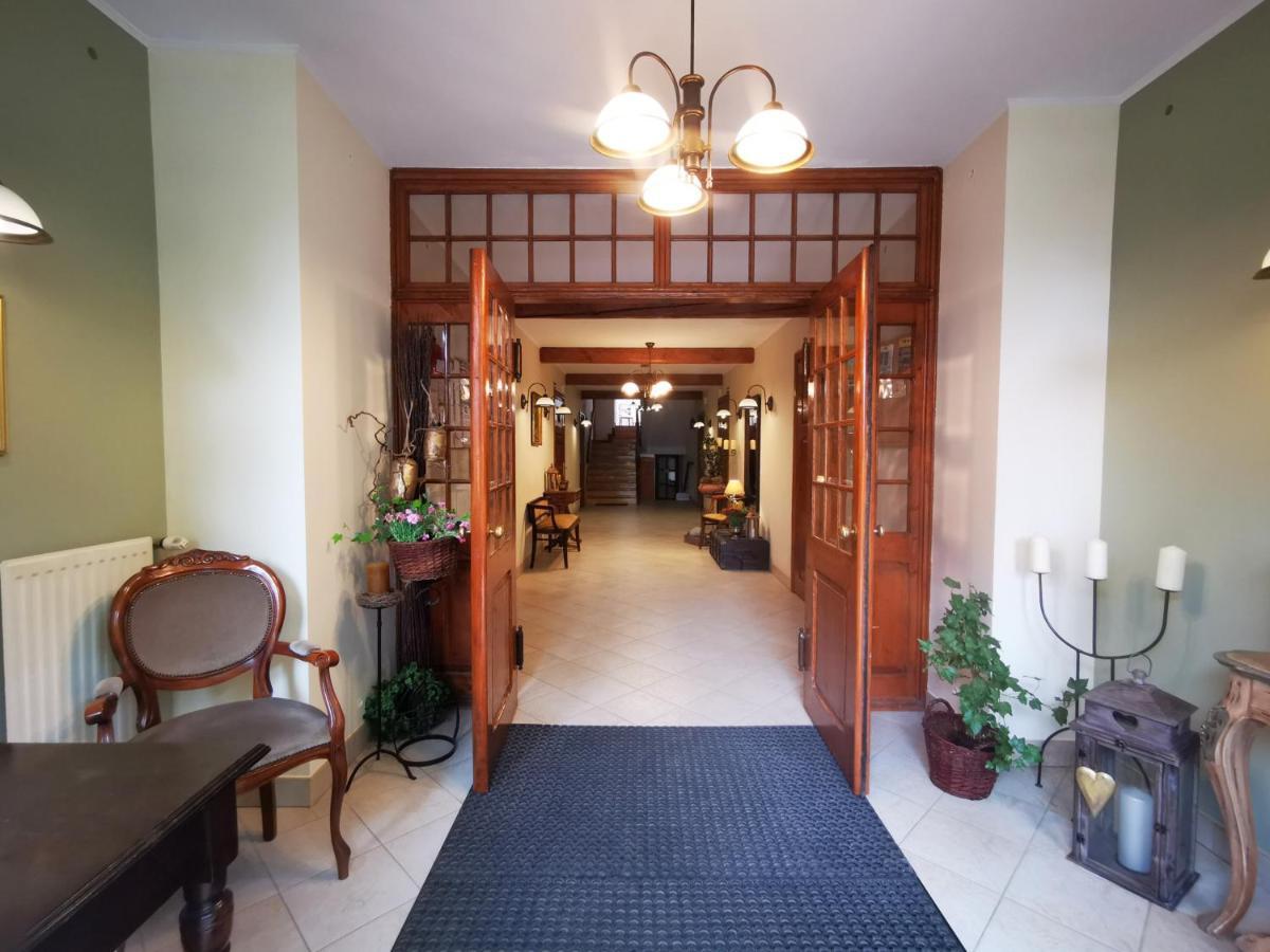 Pensjonat Akacja Kudowa-Zdrój Exterior foto